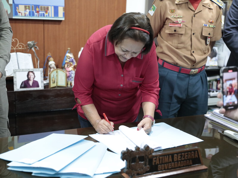 Fátima Bezerra Promocoes-da-Seguranca_fotos-Sandro-Menezes-1.jpg